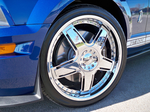 Z-16 Perfect Tire Gloss: zainostore.com